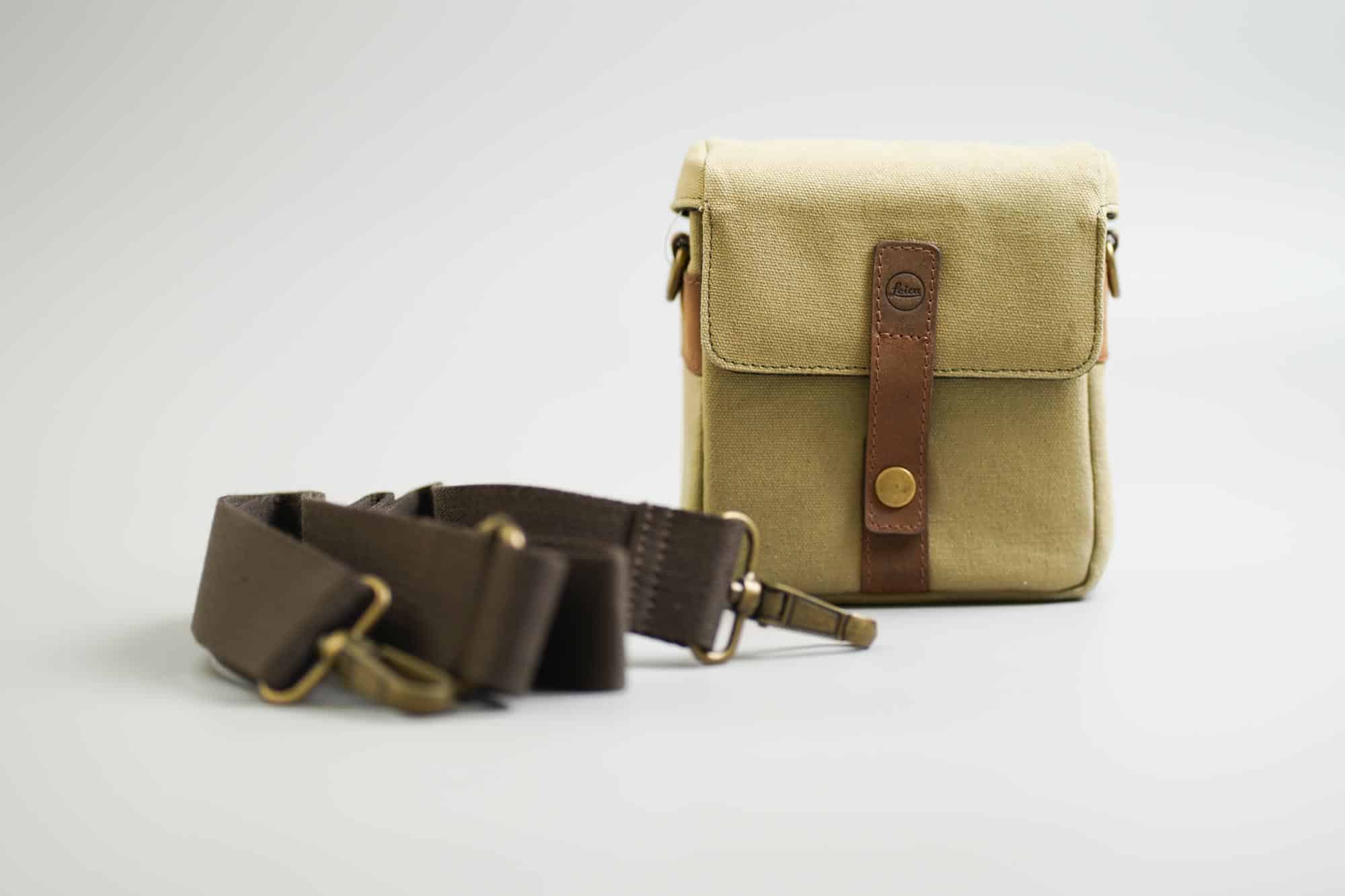 leica carry case with strap